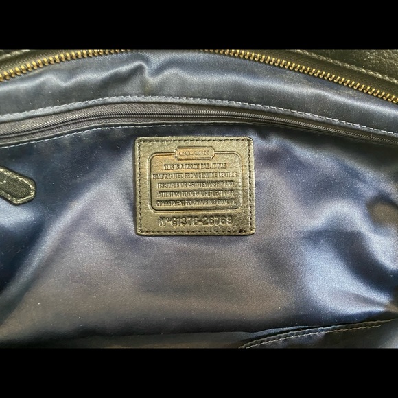 Coach - Picture 6 of 9